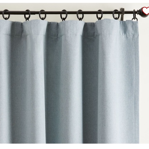 Pottery Barn Peace & Quiet Noise-Reducing Blackout Curtain in Chambray 50x108 - Picture 3 of 10